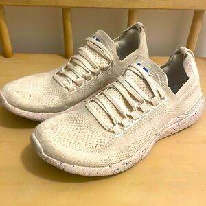 Size 8.5 APL shoes, great used condition